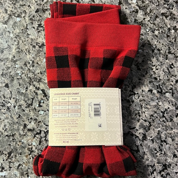 Muk Luks fleece lined leggings Womens L/Xl red and black plaid brand New - Picture 3 of 3